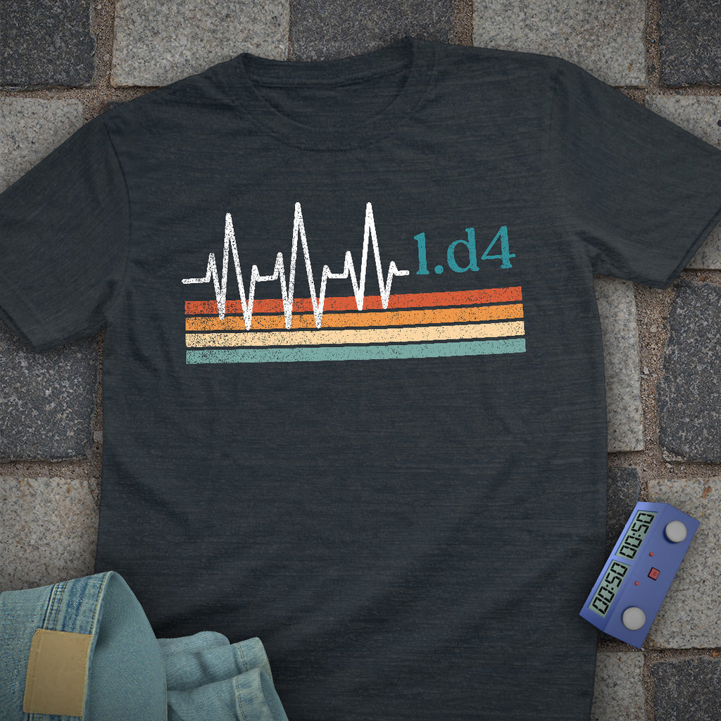 Retro Heartbeat 1.d4 Chess T-Shirt
