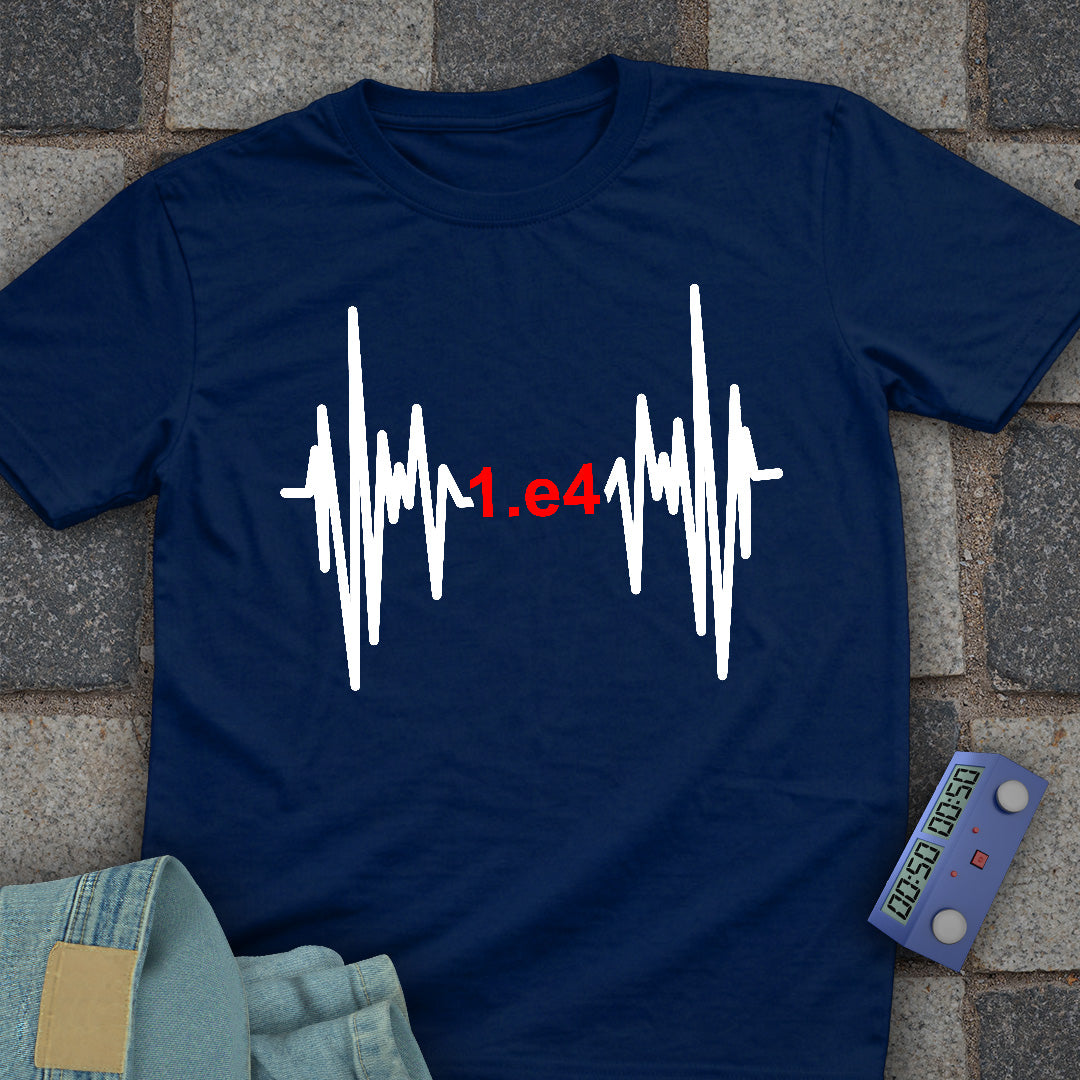 Heartbeat 1.e4 Chess T-Shirt